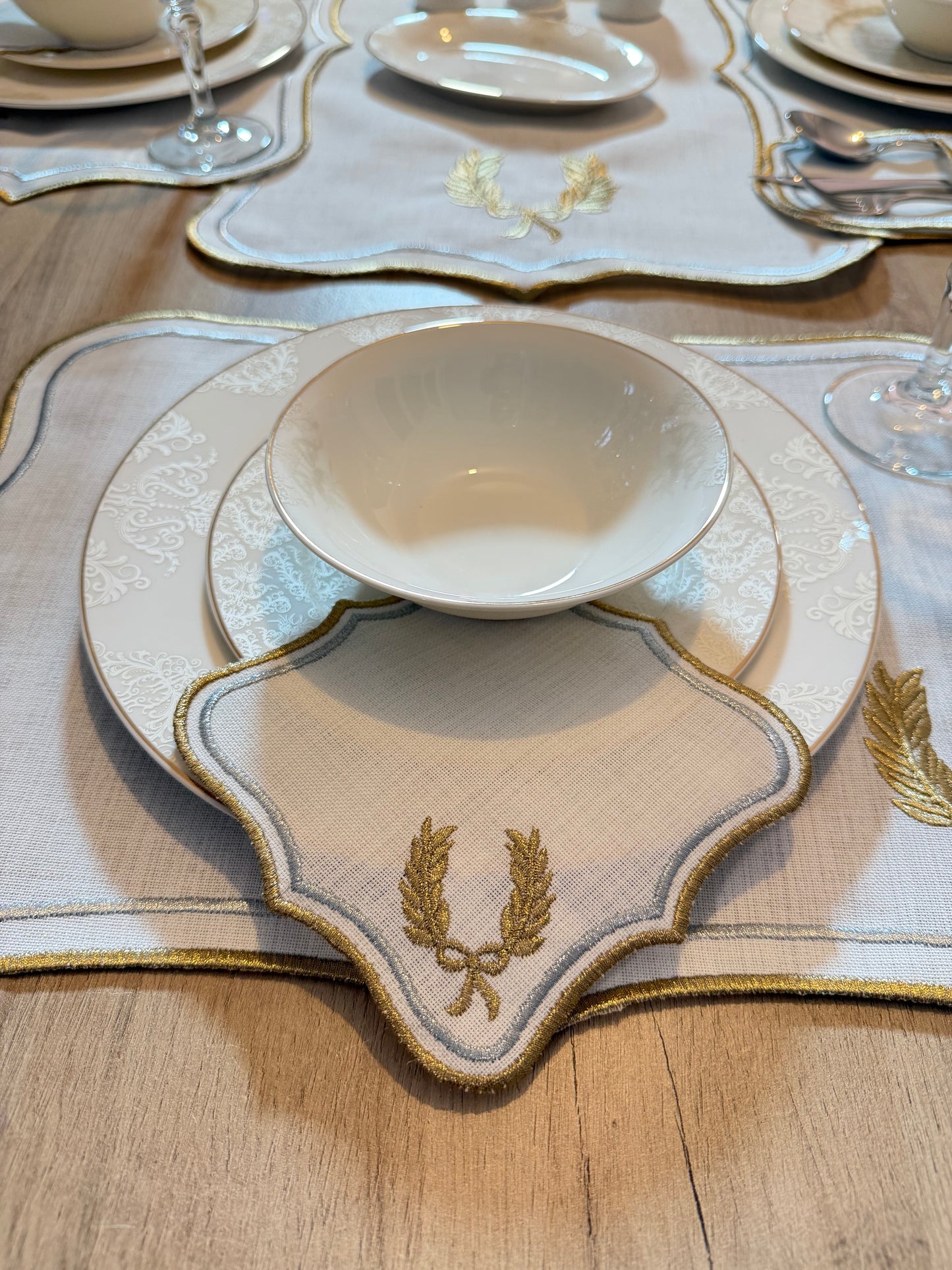 Gold Gümüş Başak Desenli Lüks Sofra Seti