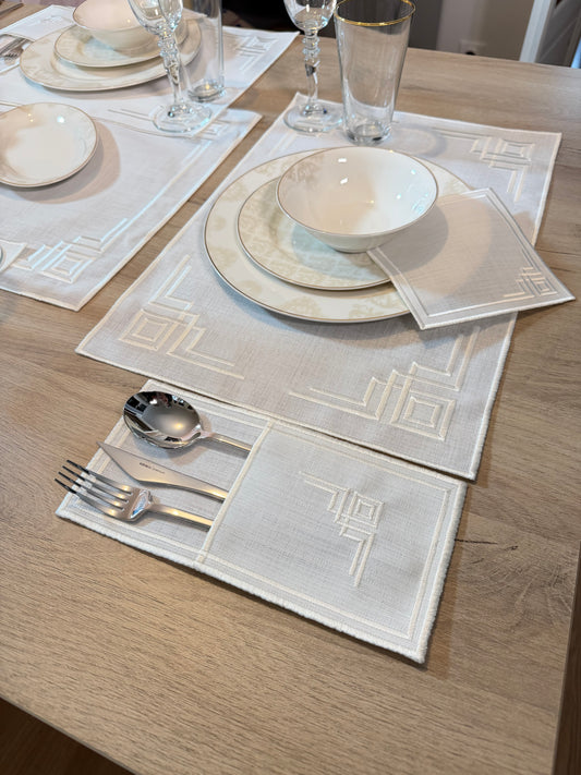 Elegance Beyaz Desenli Lüks Sofra Seti