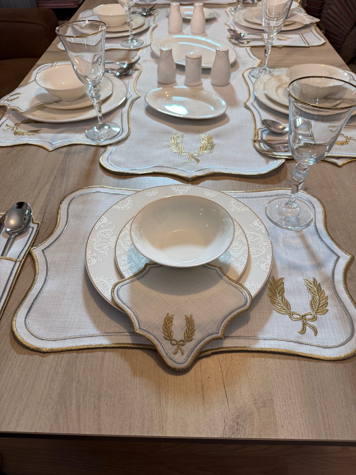 Gold Gümüş Başak Desenli Lüks Sofra Seti
