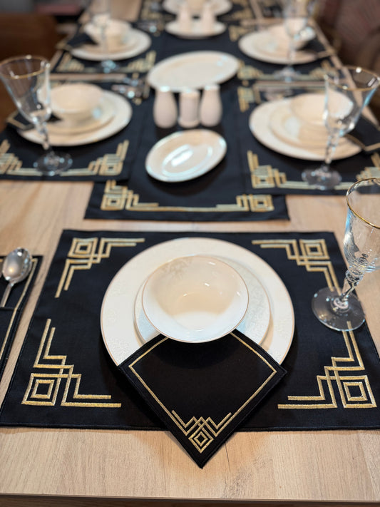 Elegance Siyah Gold Desenli Lüks Sofra Seti