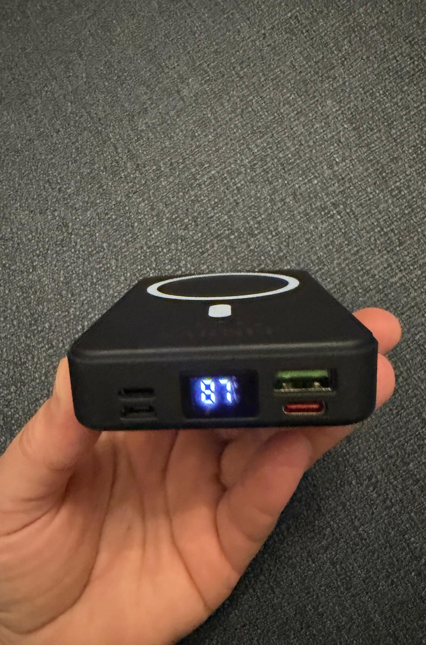 Manyetik Powerbank – Kablosuz & Kablolu Özgürlük