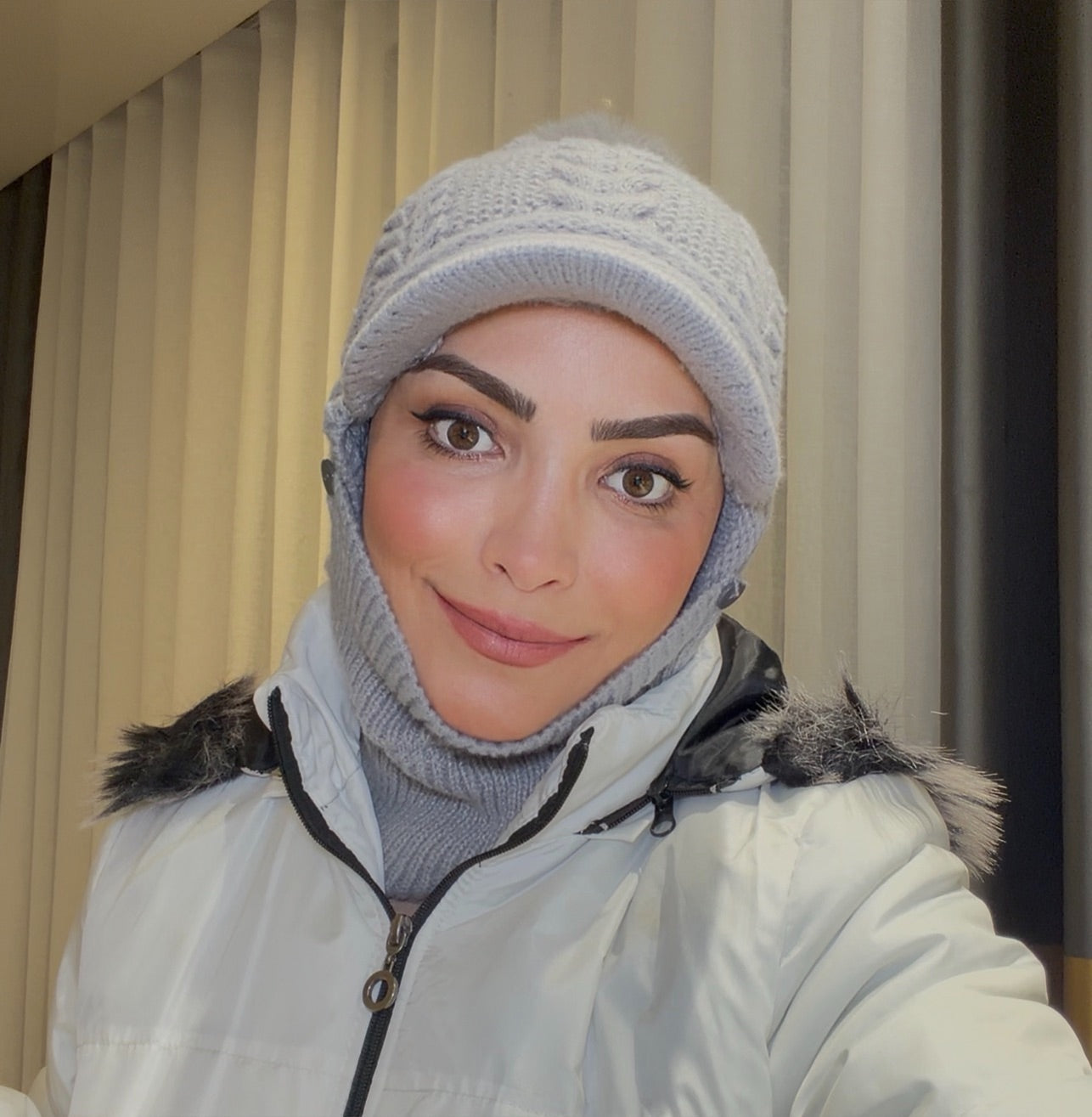 Gri Triko Boyunlu Şapka
